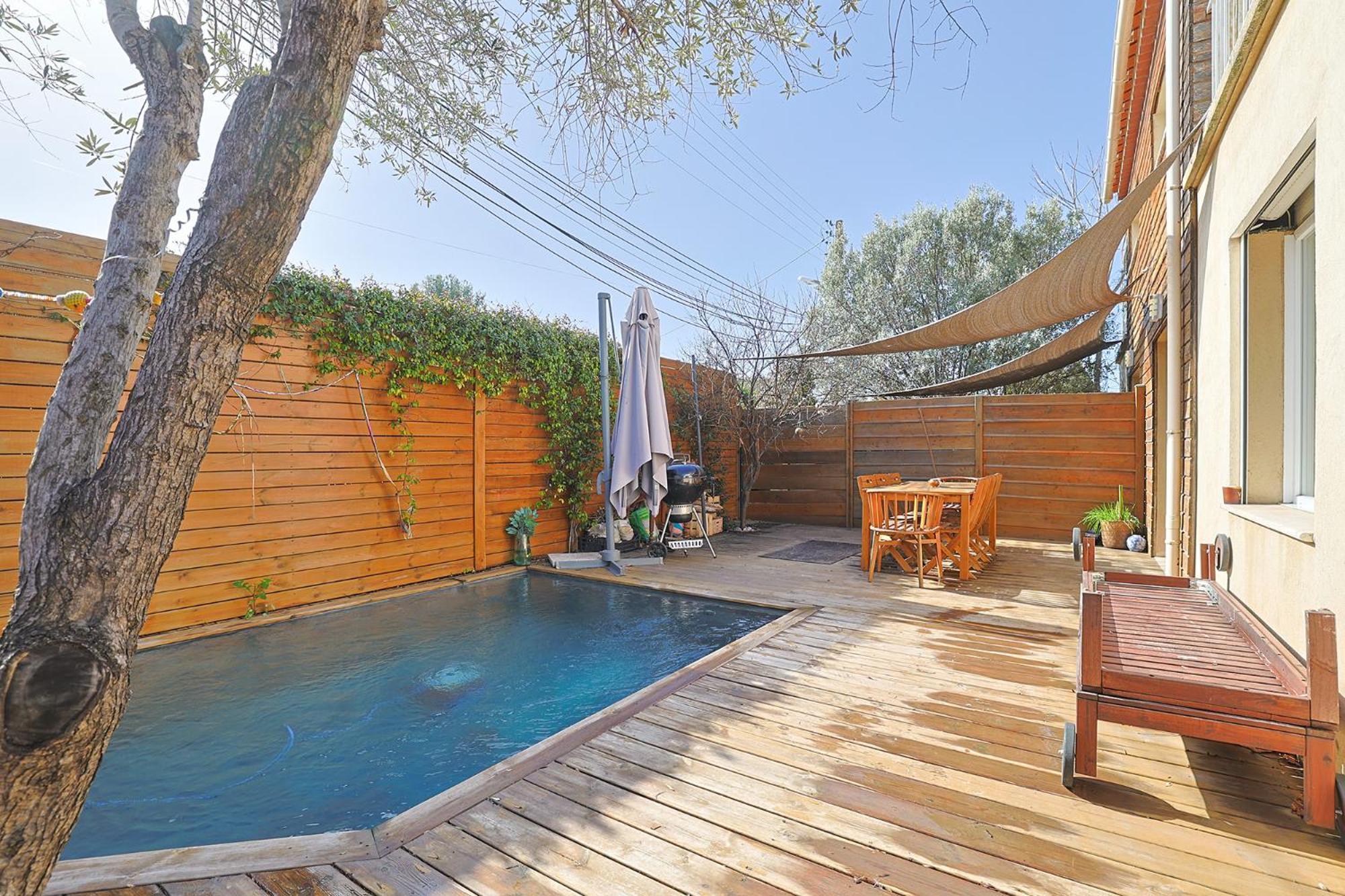 Maison Avec Piscine Et Jacuzzi Proche Des Plages Tulon Zewnętrze zdjęcie